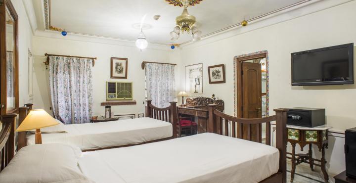 Hotel Pushkar Palace Bagian luar foto