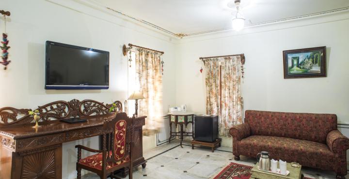 Hotel Pushkar Palace Bagian luar foto